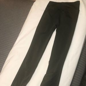 Cropped Like New Lululemon Leggings